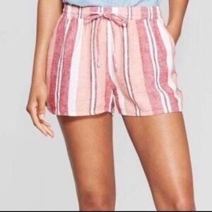 Women’s universal threads pull on shorts